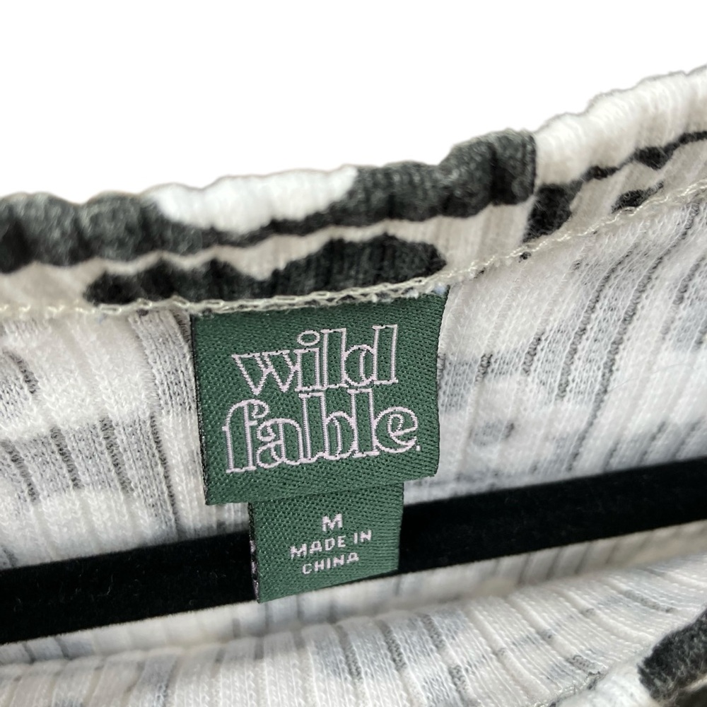 Wild Fable Black and White Fitted Cotton Crop Blouse Size Medium - Picture 2 of 3